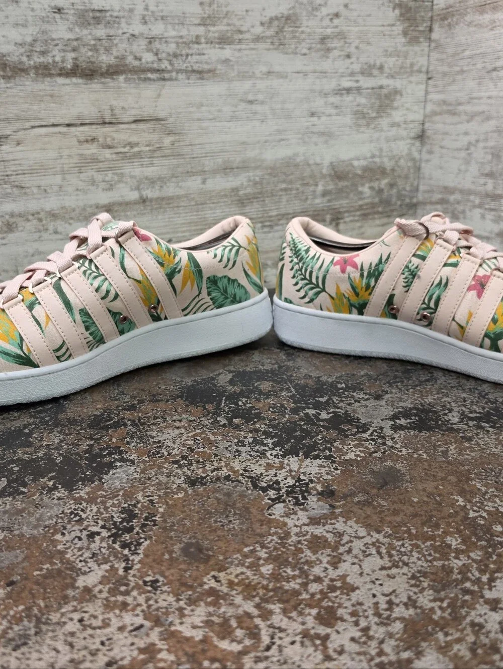 Mens K-Swiss Classic VN Shoes Sz 13 M Used VGC 06548-928-M Tropical Floral